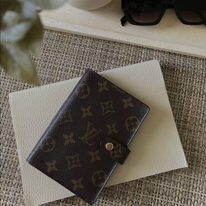 Authentic Louis Vuitton agenda PM